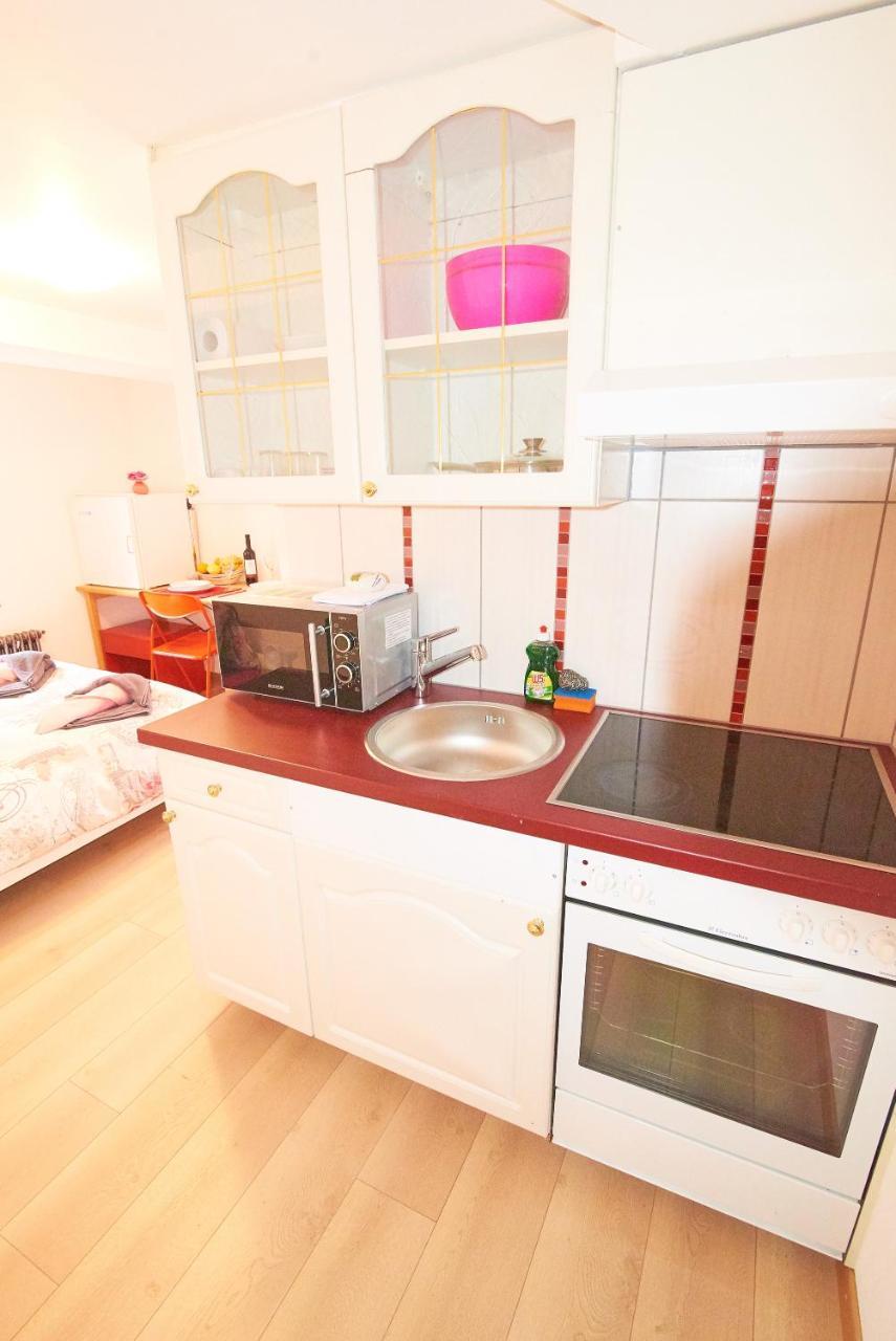 New West Station Apartamento Entrelagos